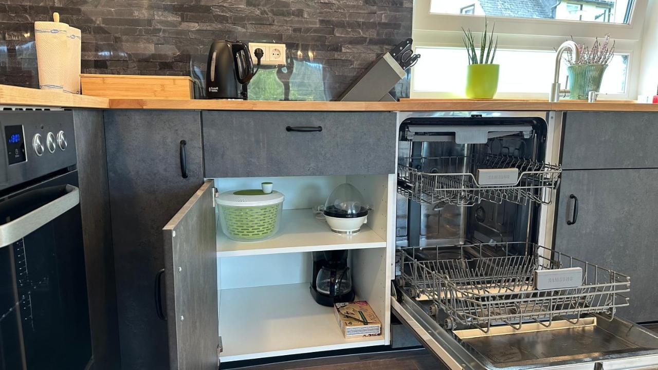 Проживание в семье Greenhaus *