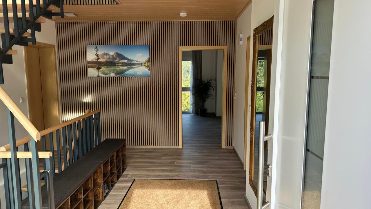 Проживание в семье Greenhaus *